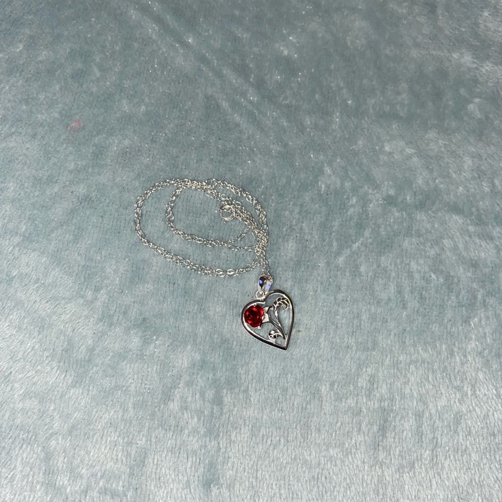 Rose necklace